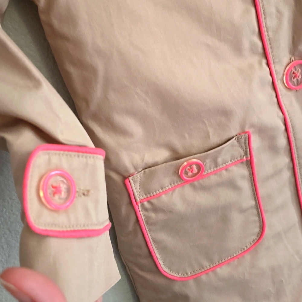 Gap Kids Beige Trench Coat with Pink Trim Size 4T 🌟NWT🌟 - Picture 3 of 6